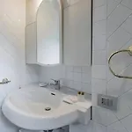 Διαμέρισμα Trastevere Petite Escape *