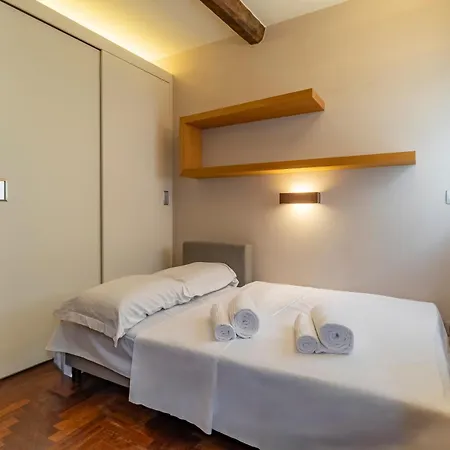 Urent - Trastevere Petite Escape