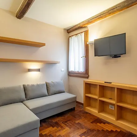 Urent - Trastevere Petite Escape Apartment Rome